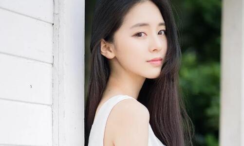 妻子含泪出轨张行长 妻子含泪出轨张行长