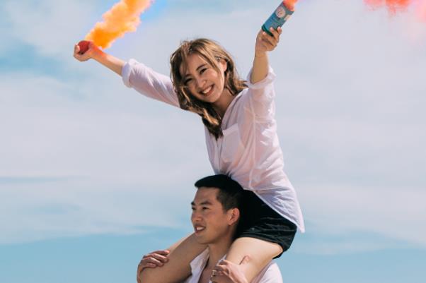 女方起诉离婚如何挽回回婚姻的冷处理法(“以死相逼”真的能挽回婚姻和爱情吗？)