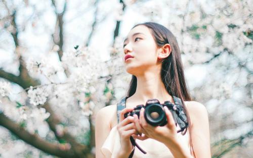 相亲对象冷冷的不理你。要不要继续追? 相亲对象冷冷的不理你。要不要继续追?