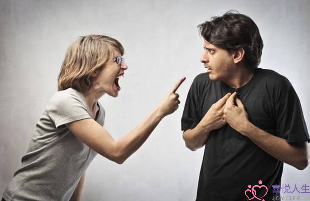 吵架分手男方主动道歉(为什么情侣吵架) 吵架分手男方主动道歉(为什么情侣吵架)