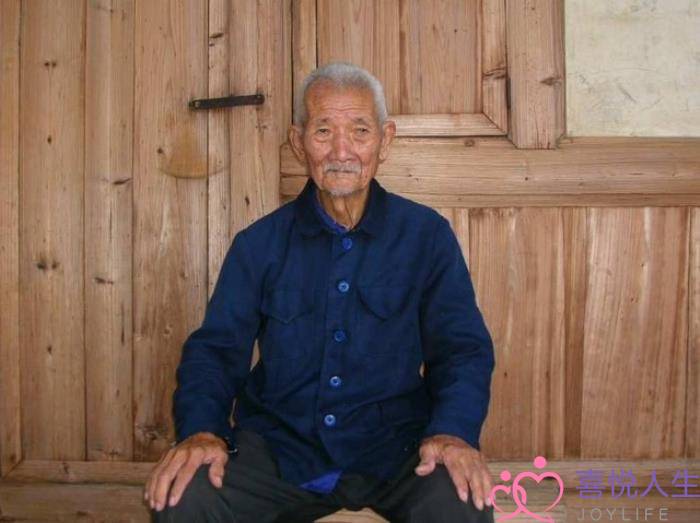 亲情感人故事(15个感人催泪亲情故事) 亲情感人故事(15个感人催泪亲情故事)