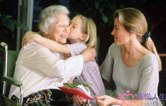 亲情感人故事(15个感人催泪亲情故事) 亲情感人故事(15个感人催泪亲情故事)