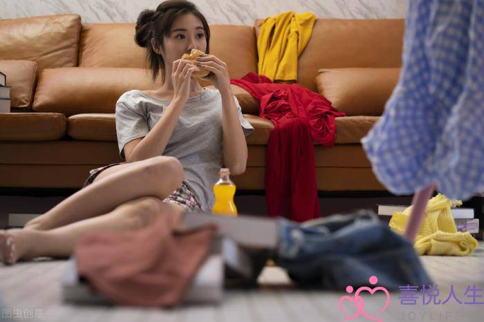 图片[2]-女儿得了抑郁症整天玩手机，12岁女孩手机成瘾-泡学网-喜悦人生,挽回婚姻,分手挽回,经验婚姻,情感挽回,情感咨询,分离小三,泡学书籍