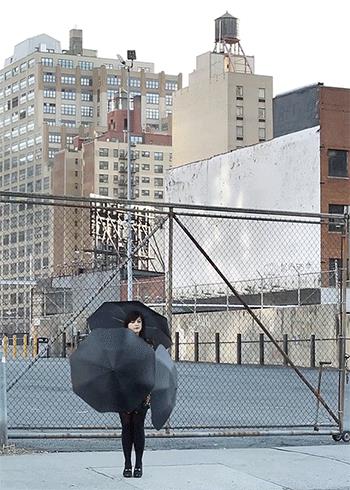 丈夫出轨之后妻子的两难困境：不离婚是窝囊，离婚了是自私