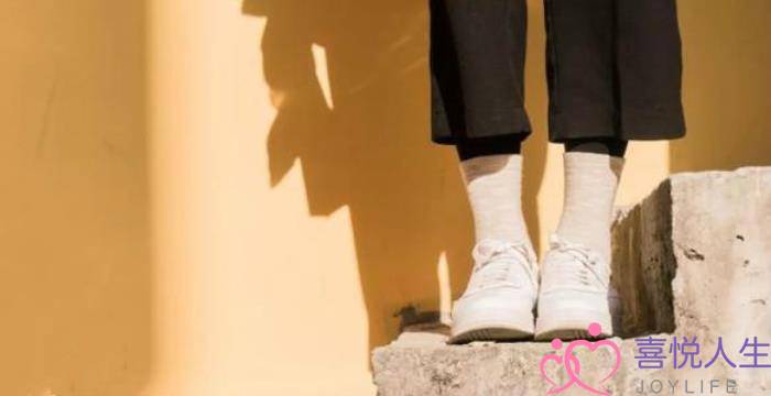 图片[2]-如何安慰心情不好的人，如何高效的安慰一个人-泡学网-喜悦人生,挽回婚姻,分手挽回,经验婚姻,情感挽回,情感咨询,分离小三,泡学书籍