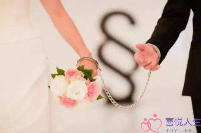 老公跟别的女人搞暧昧怎么办（老公和其他女人暧昧聊骚）