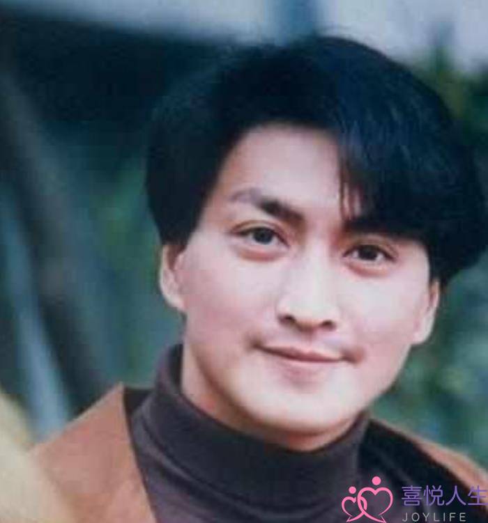 何家劲个人资料（61岁何家劲为初恋守身不婚）