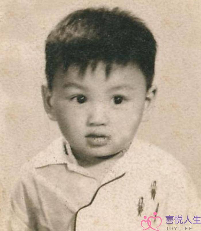 何家劲个人资料（61岁何家劲为初恋守身不婚）