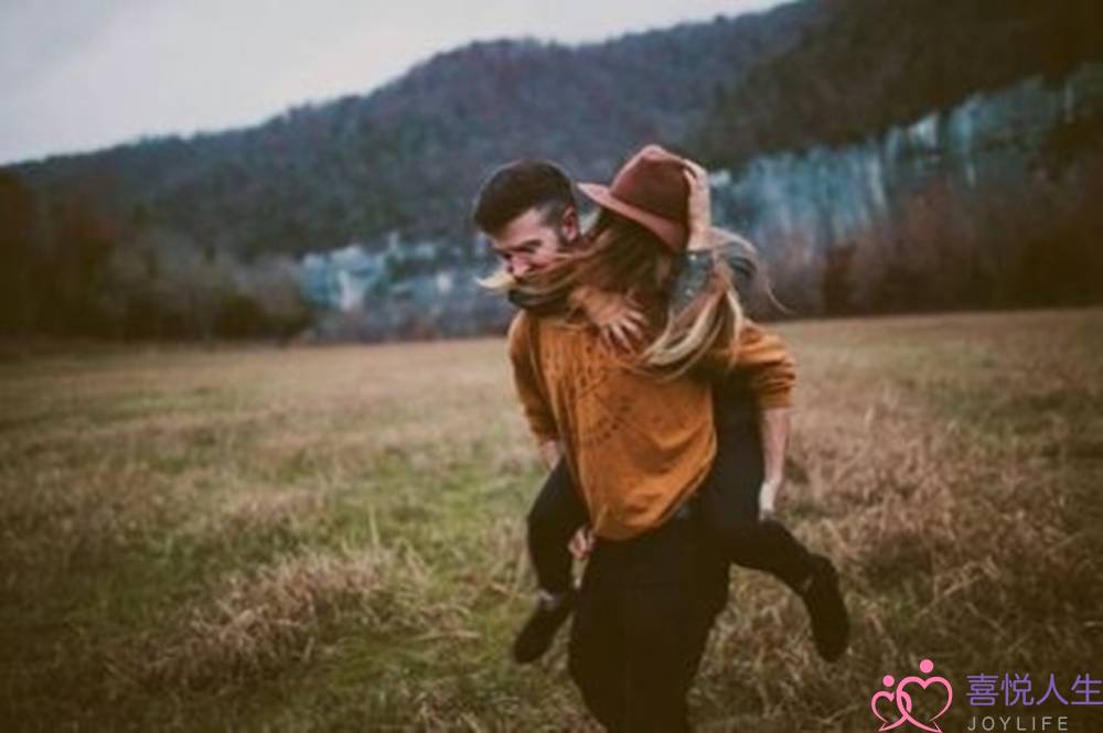 前女友纠缠男朋友(男朋友的前女友总是纠缠他) 前女友纠缠男朋友(男朋友的前女友总是纠缠他)