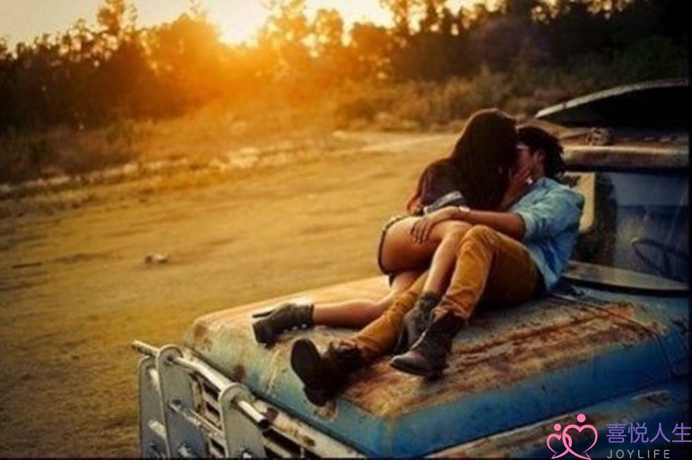 前女友纠缠男朋友(男朋友的前女友总是纠缠他) 前女友纠缠男朋友(男朋友的前女友总是纠缠他)