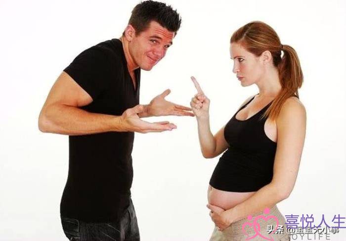 怀孕男人不负责的表现（准爸爸的4种表现很不负责）