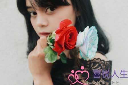 一个男人吼你说明，离吼你的男人远一些