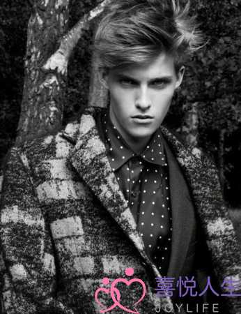 渣男网恋聊天的表现，微信聊天时渣男的四个特征