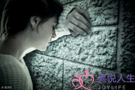 丈夫坚决离婚娶了新妇，不到半年却来求我原谅！