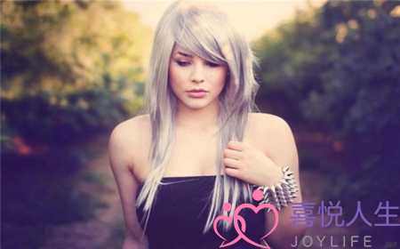 坚强的名言警句（致自己坚强的一句话）