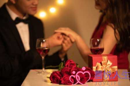 一个离婚带孩子的女人心理（研究了上百个离婚女人带娃的案例）