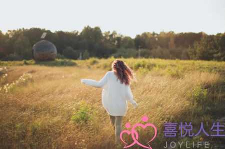 图片[2]-二婚女人再婚后的心态，女人都有的两个心理防备-泡学网-喜悦人生,挽回婚姻,分手挽回,经验婚姻,情感挽回,情感咨询,分离小三,泡学书籍